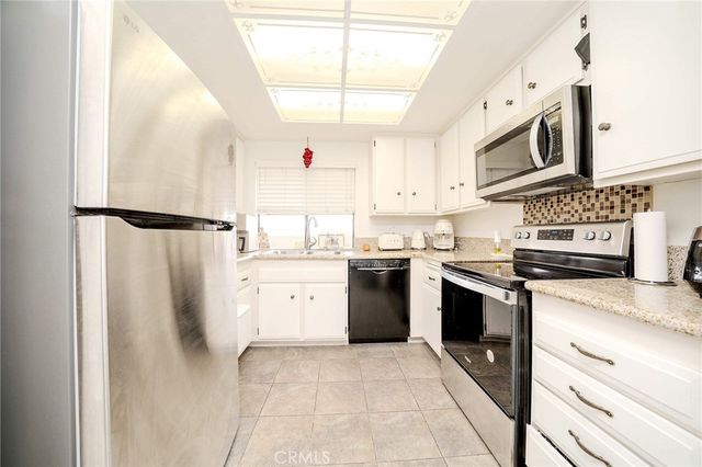 13526 La Jolla, La Mirada, CA 90638