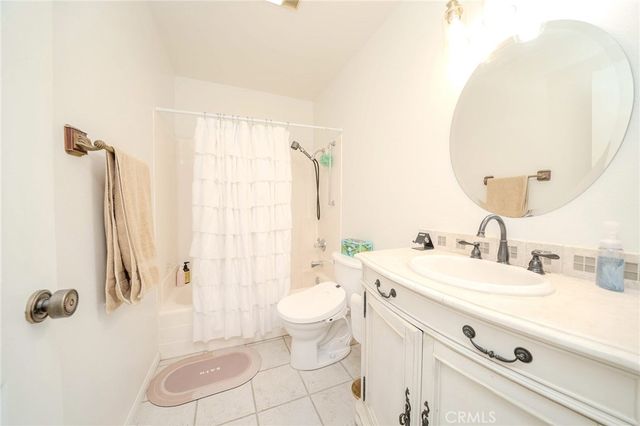 13526 La Jolla, La Mirada, CA 90638