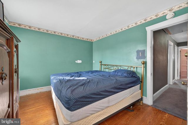647 DELAWARE, Norwood, PA 19074