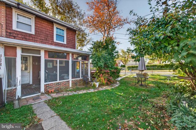 647 DELAWARE, Norwood, PA 19074
