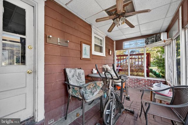 647 DELAWARE, Norwood, PA 19074
