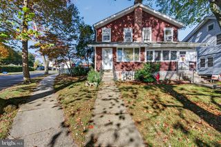 647 DELAWARE, Norwood, PA 19074