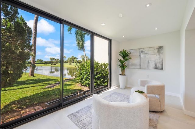 800 Greensward Court 107-I, Delray Beach, FL 33445