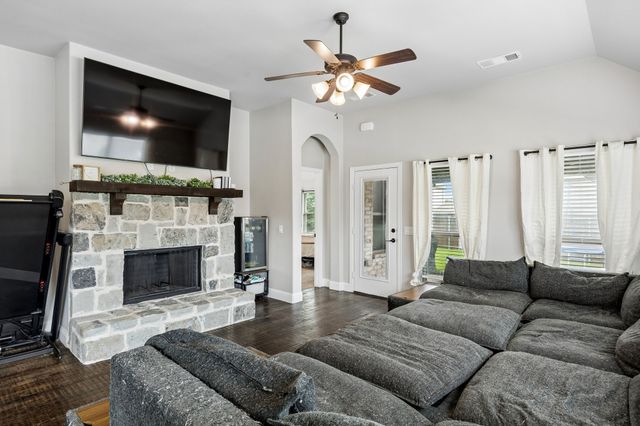 1510 Laurence Lane, Princeton, TX 75407