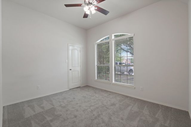 2707 Oak Pass Court, Conroe, TX 77385