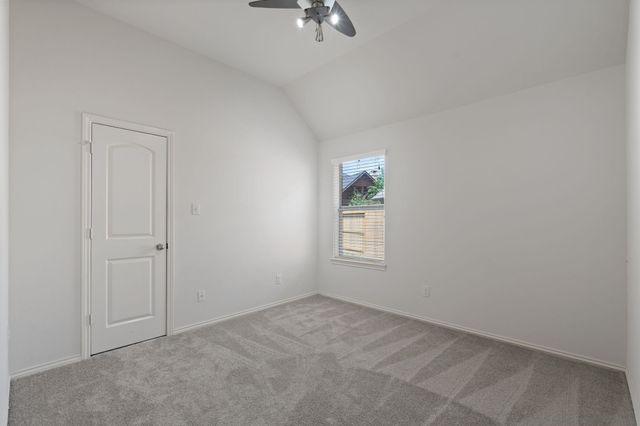 2707 Oak Pass Court, Conroe, TX 77385