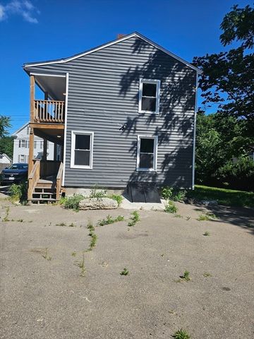 32 Shores 2, Taunton, MA 02780