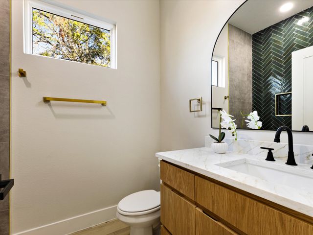 6147 Inca Drive, Enchanted Oaks, TX 75156