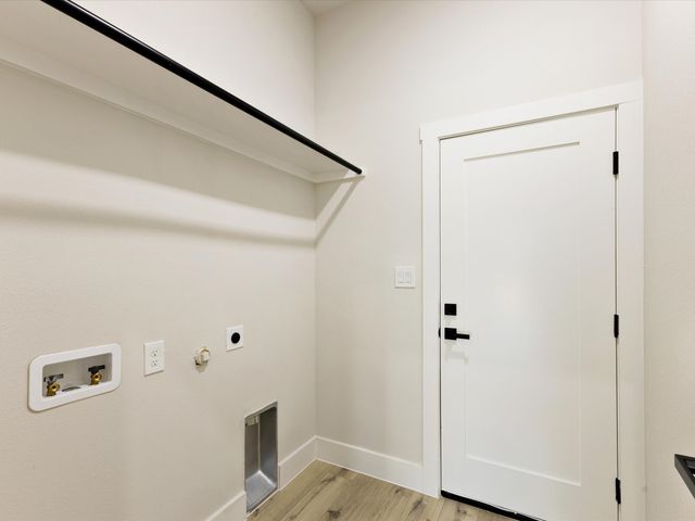 6147 Inca Drive, Enchanted Oaks, TX 75156