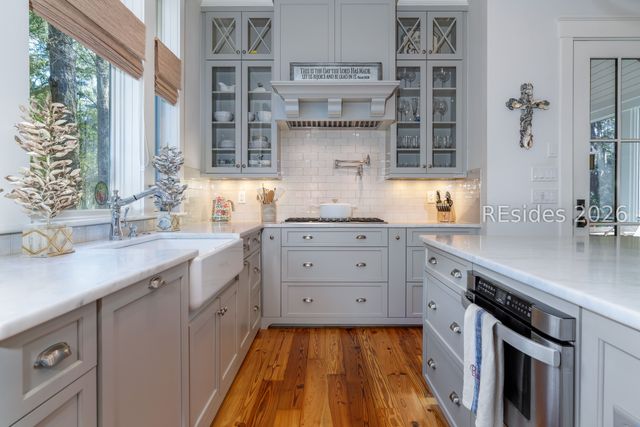 27 Greenleaf Rd, Bluffton, SC 29910