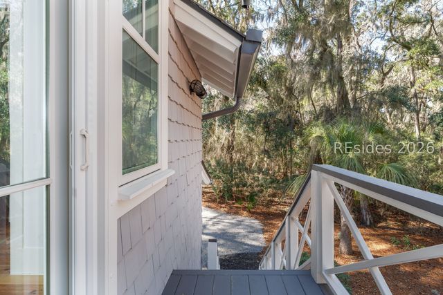 27 Greenleaf Rd, Bluffton, SC 29910