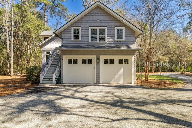 27 Greenleaf Rd, Bluffton, SC 29910