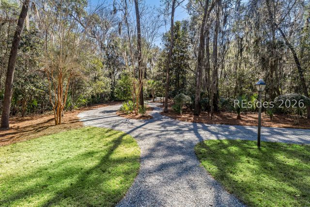 27 Greenleaf Rd, Bluffton, SC 29910