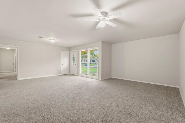 2918 Tarpey Avenue, Texas City, TX 77590