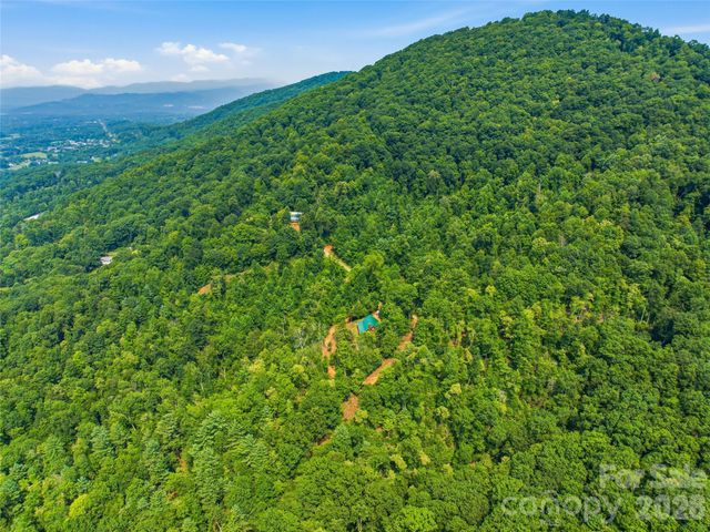 226 High Top Mountain Road, Leicester, NC 28748