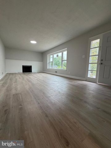5901 85TH PL, Hyattsville, MD 20784