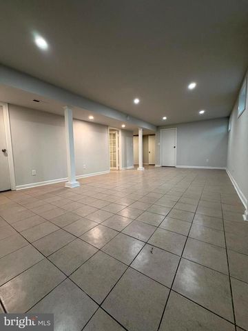 5901 85TH PL, Hyattsville, MD 20784