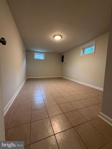 5901 85TH PL, Hyattsville, MD 20784