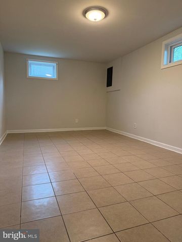 5901 85TH PL, Hyattsville, MD 20784