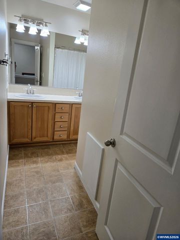 4358 Wildcherry Ct SE, Salem, OR 97317