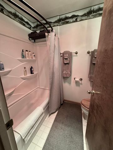 57187 Tamarack Drive, Springville, CA 93265