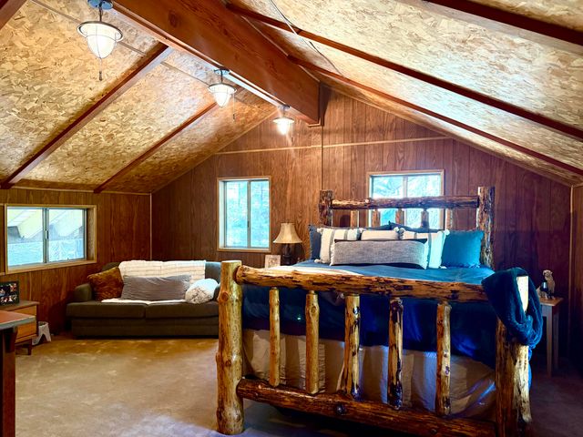 57187 Tamarack Drive, Springville, CA 93265