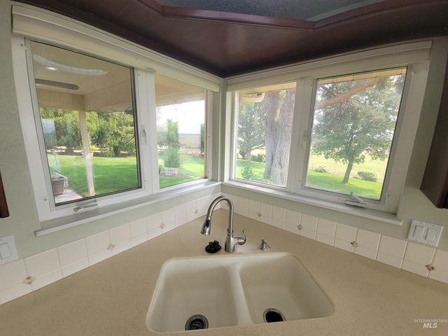16658 Sage Acres Ln, Caldwell, ID 83607