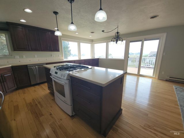 16658 Sage Acres Ln, Caldwell, ID 83607