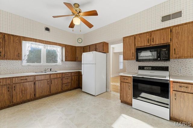 3315 W A Street, Belleville, IL 62226