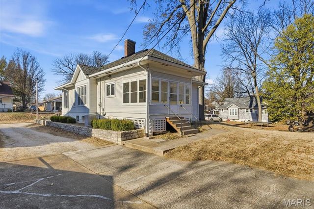 3315 W A Street, Belleville, IL 62226