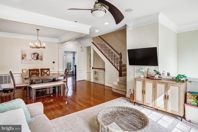 192 FLOWERING DOGWOOD TER SE, Leesburg, VA 20175