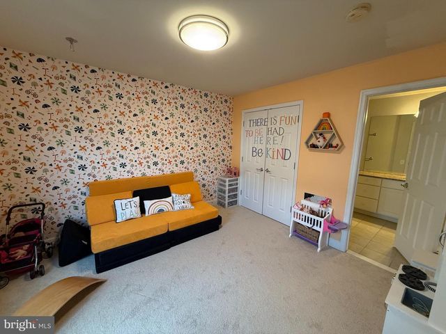 192 FLOWERING DOGWOOD TER SE, Leesburg, VA 20175