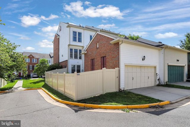 192 FLOWERING DOGWOOD TER SE, Leesburg, VA 20175