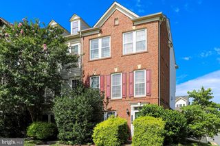 192 FLOWERING DOGWOOD TER SE, Leesburg, VA 20175
