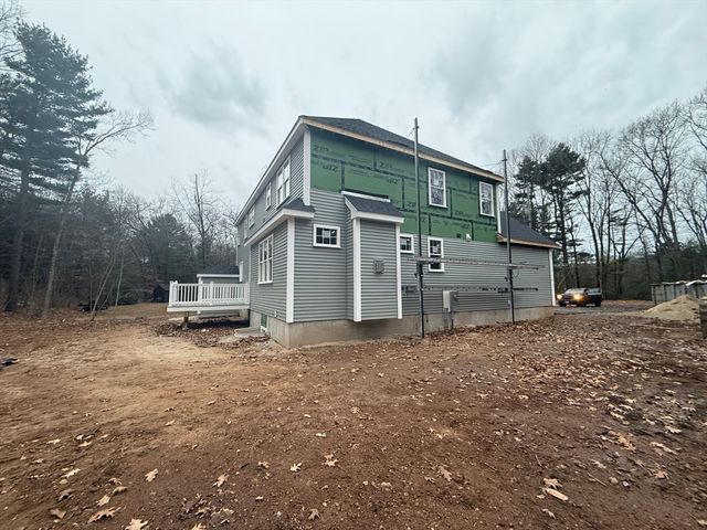 17 Longhill Road, Franklin, MA 02038