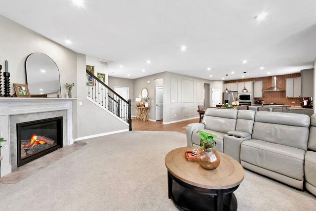 4291 Wanderlust Drive, Algonquin, IL 60102