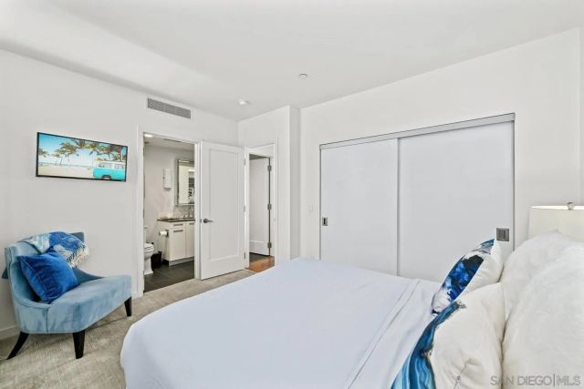 90 N Coast Highway 101 201, Encinitas, CA 92024