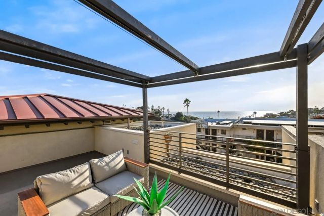 90 N Coast Highway 101 201, Encinitas, CA 92024