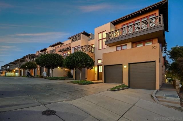 90 N Coast Highway 101 201, Encinitas, CA 92024