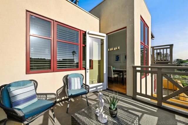 90 N Coast Highway 101 201, Encinitas, CA 92024