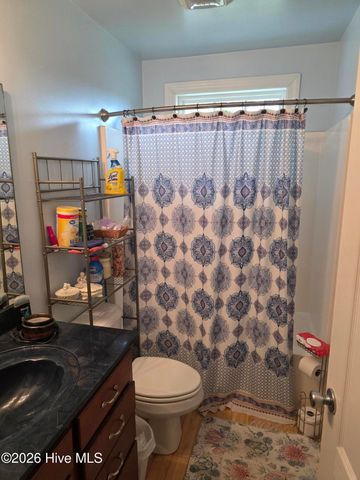 134 Bur Oaks Boulevard, Newport, NC 28570