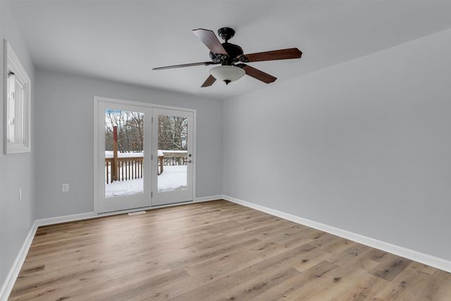 1860 E Liberty Road, Clarklake, MI 49234