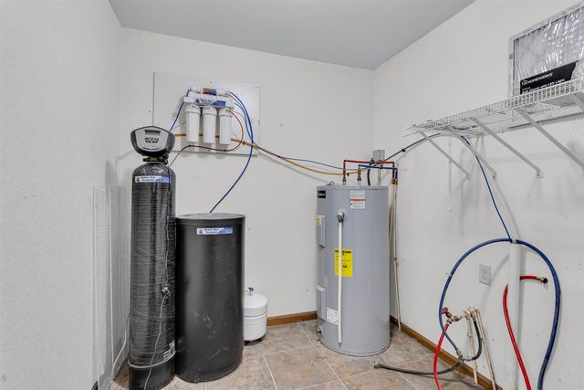 1860 E Liberty Road, Clarklake, MI 49234