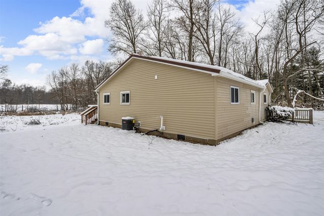 1860 E Liberty Road, Clarklake, MI 49234