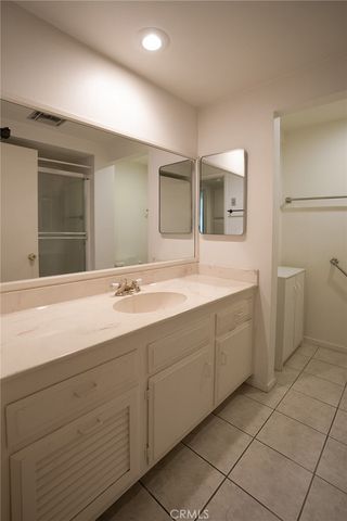 2117 Via Puerta B, Laguna Woods, CA 92637