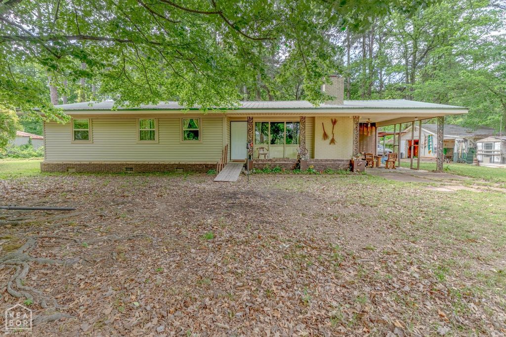 123 Woodruff 897, Augusta, AR 72006