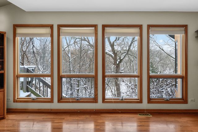 12070 River Road, Plano, IL 60545