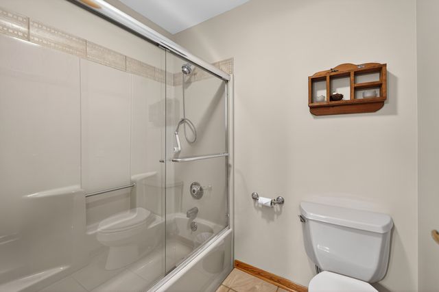 12070 River Road, Plano, IL 60545