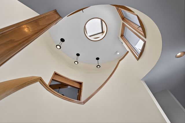 12070 River Road, Plano, IL 60545