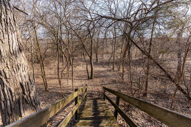 12070 River Road, Plano, IL 60545